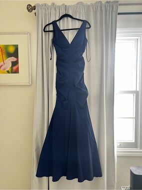 Cache Navy Blue V-Neck Mermaid Evening Dress